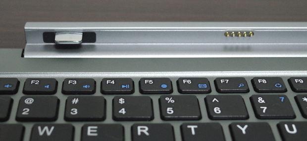 Chuwi Hi10 Pro Keyboard 取付部を拡大