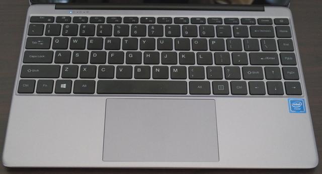 Chuwi LapBook SE キーボード面全体