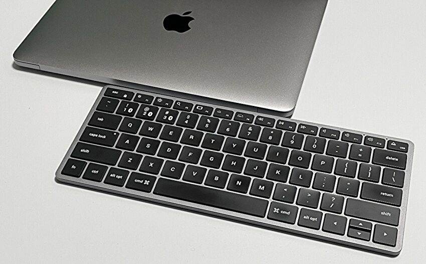 MacBook Pro 2017 USキーボード配列 8G タッチパネル